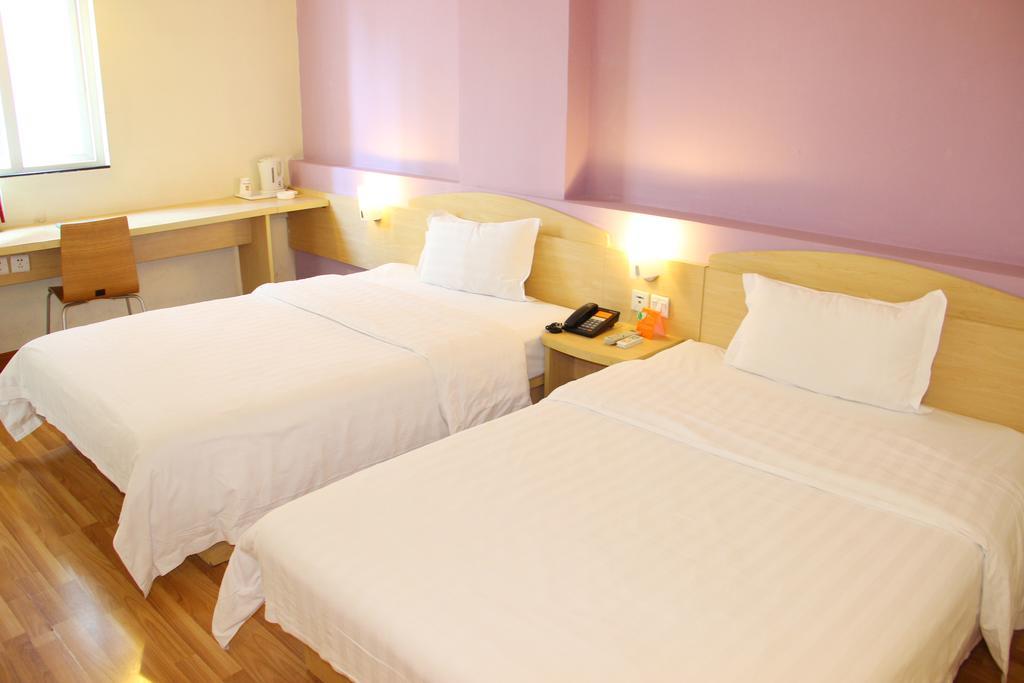 7Days Inn Guangzhou New Tianhe Park Exterior photo