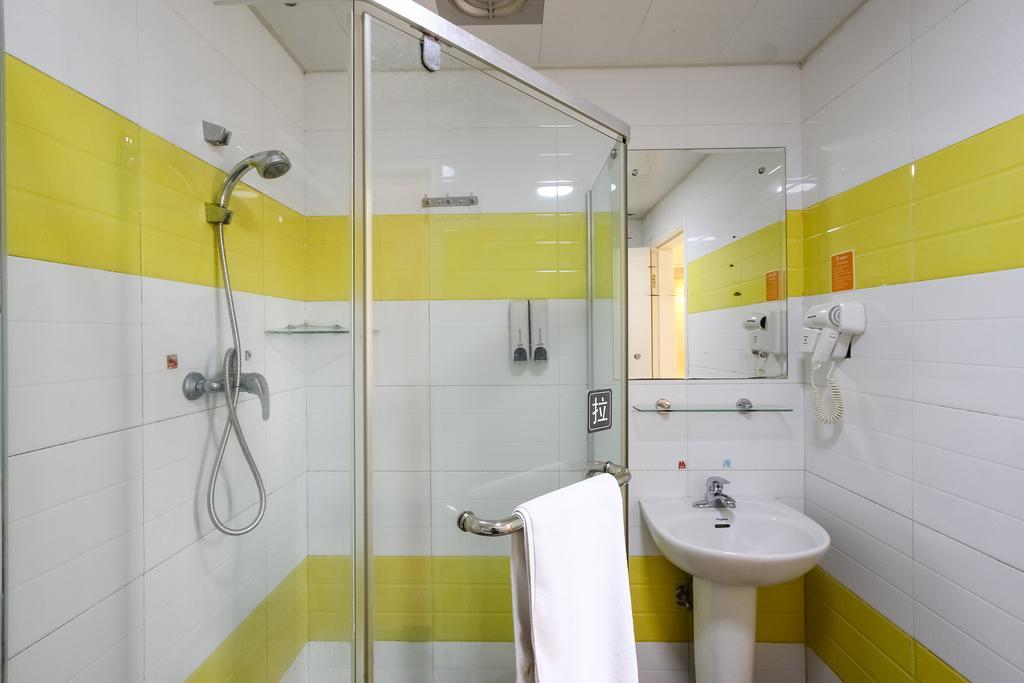 7Days Inn Guangzhou New Tianhe Park Exterior photo